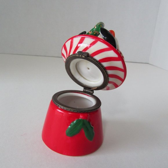Vintage Christmas Penguin Sitting in Red Hat Trinket Box - Picture 3 of 9